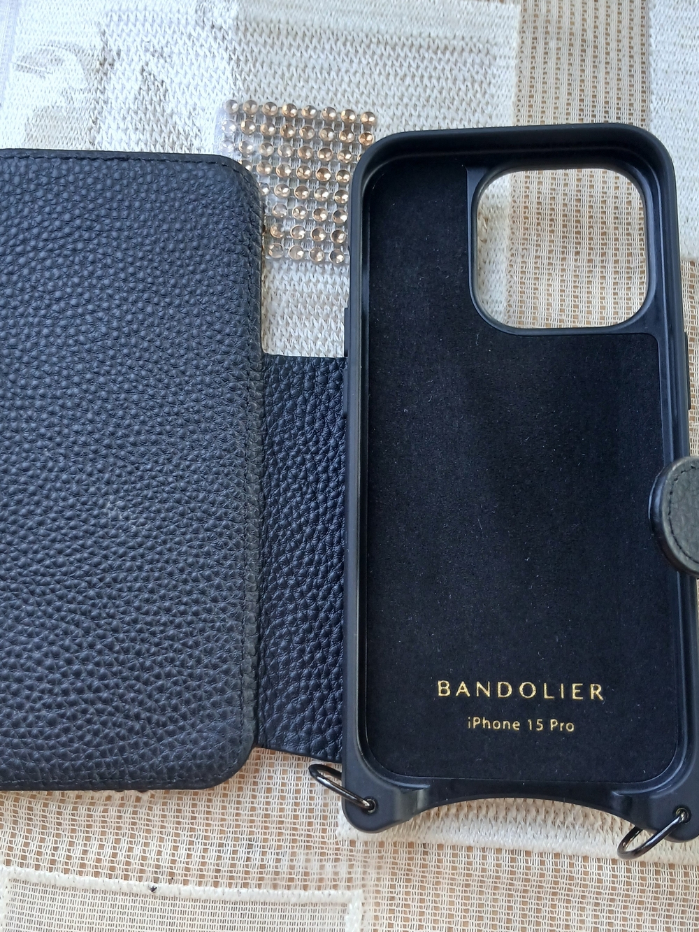 Bandolier Phone case  leather iphone 15pro with card holder without strap - Picture 7 of 10